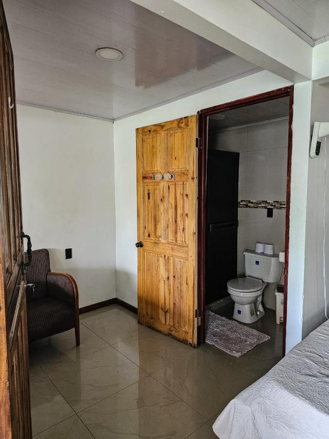 Hotel Liah'S Tortuguero Zewnętrze zdjęcie