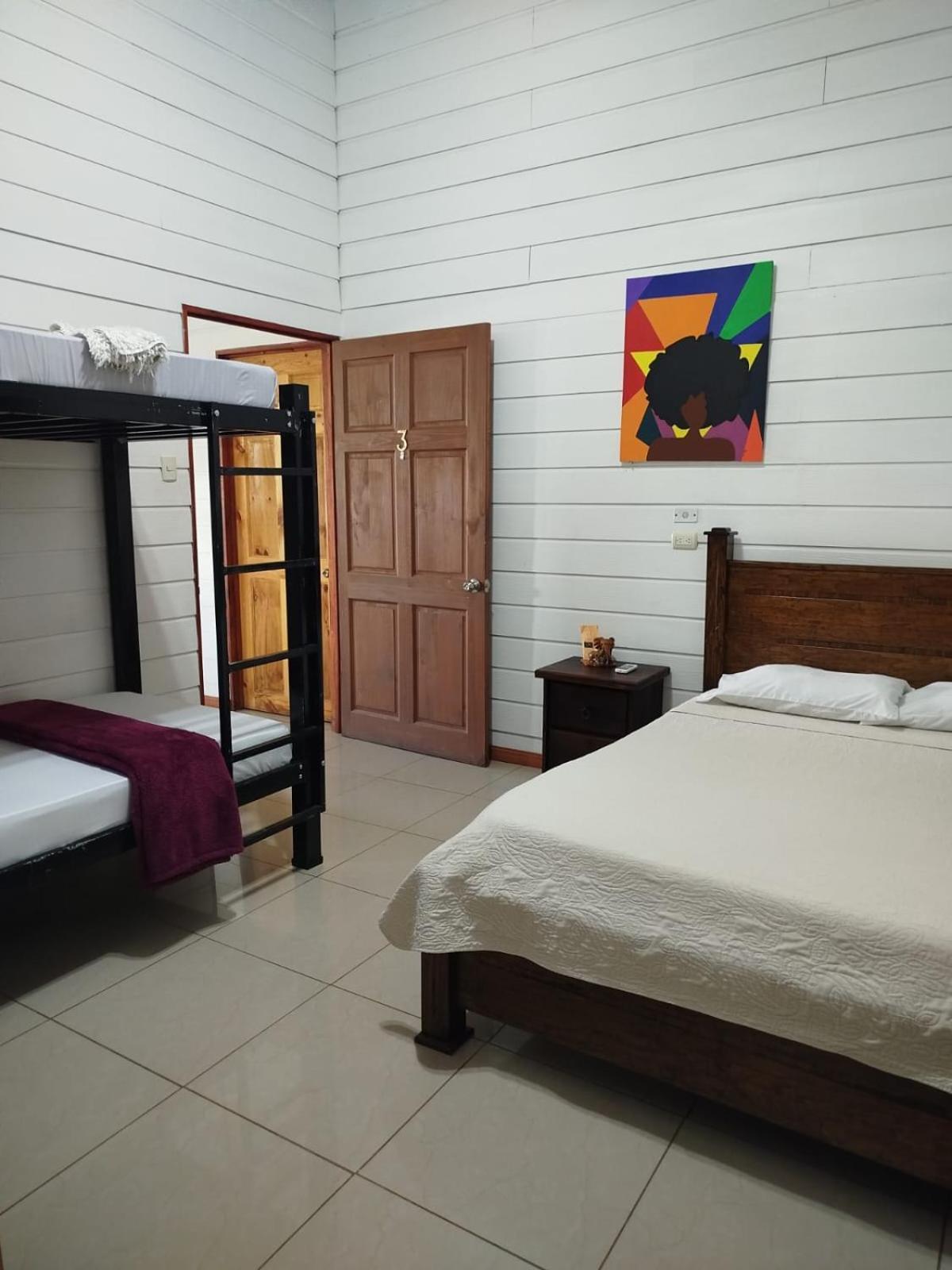 Hotel Liah'S Tortuguero Zewnętrze zdjęcie